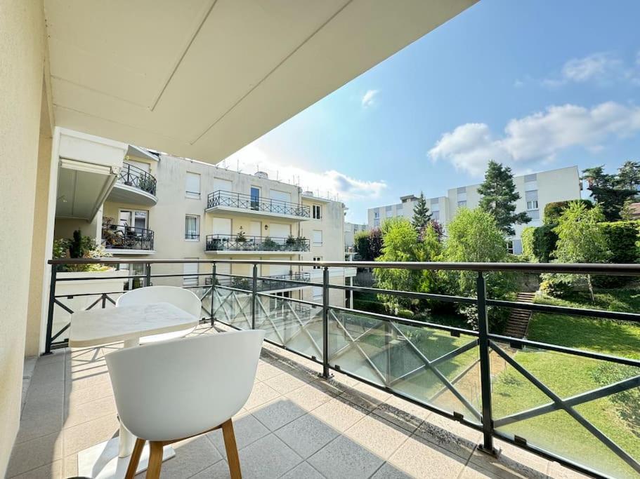 Bel Appartement Spacieux 2 Pers Avec Balcon - Thermale 3 Chamalieres Bagian luar foto